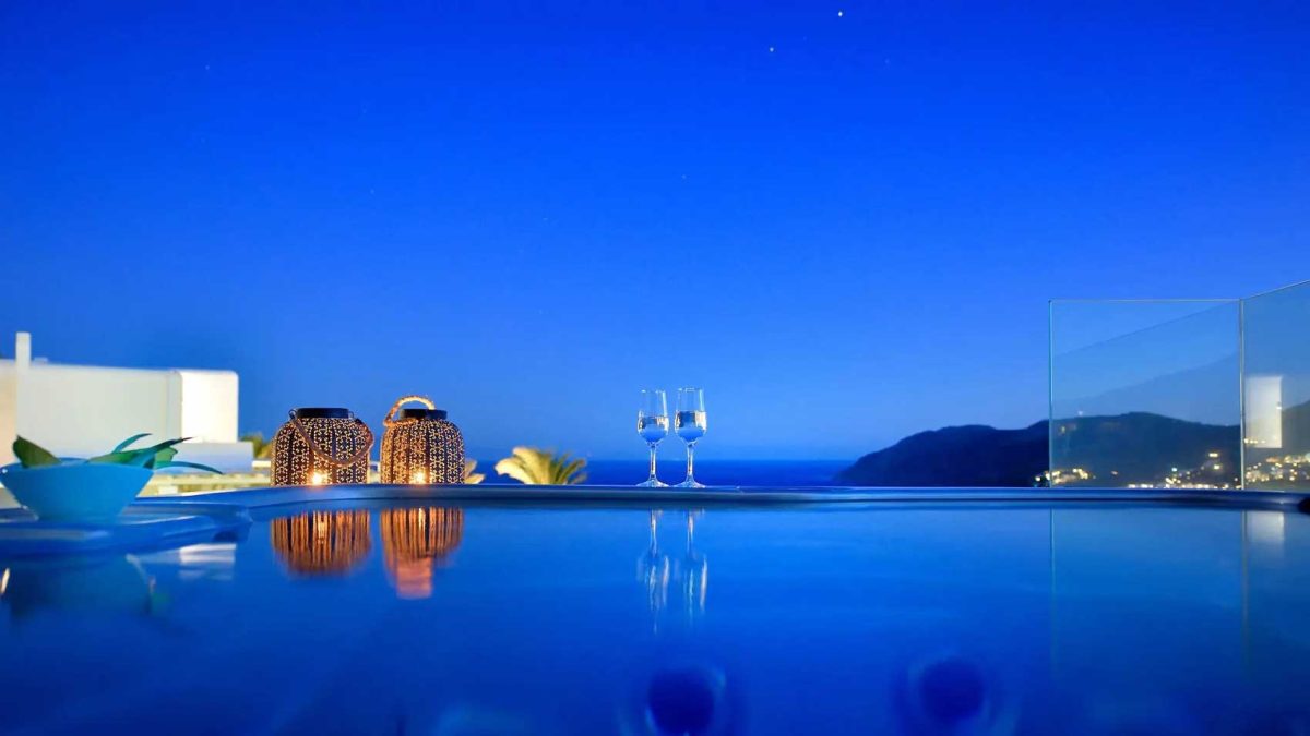 MYKONOS LUXURY VILLAS RENTALS & VIP CONCIERGE SERVICES